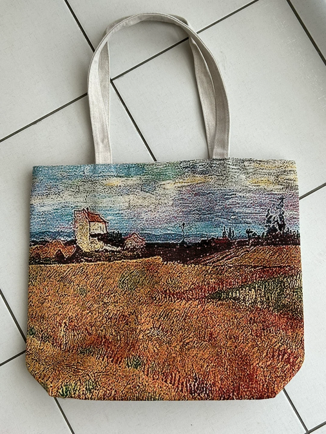 Preowned Tote Bag w/ Landscape Print Reuseable Zipper