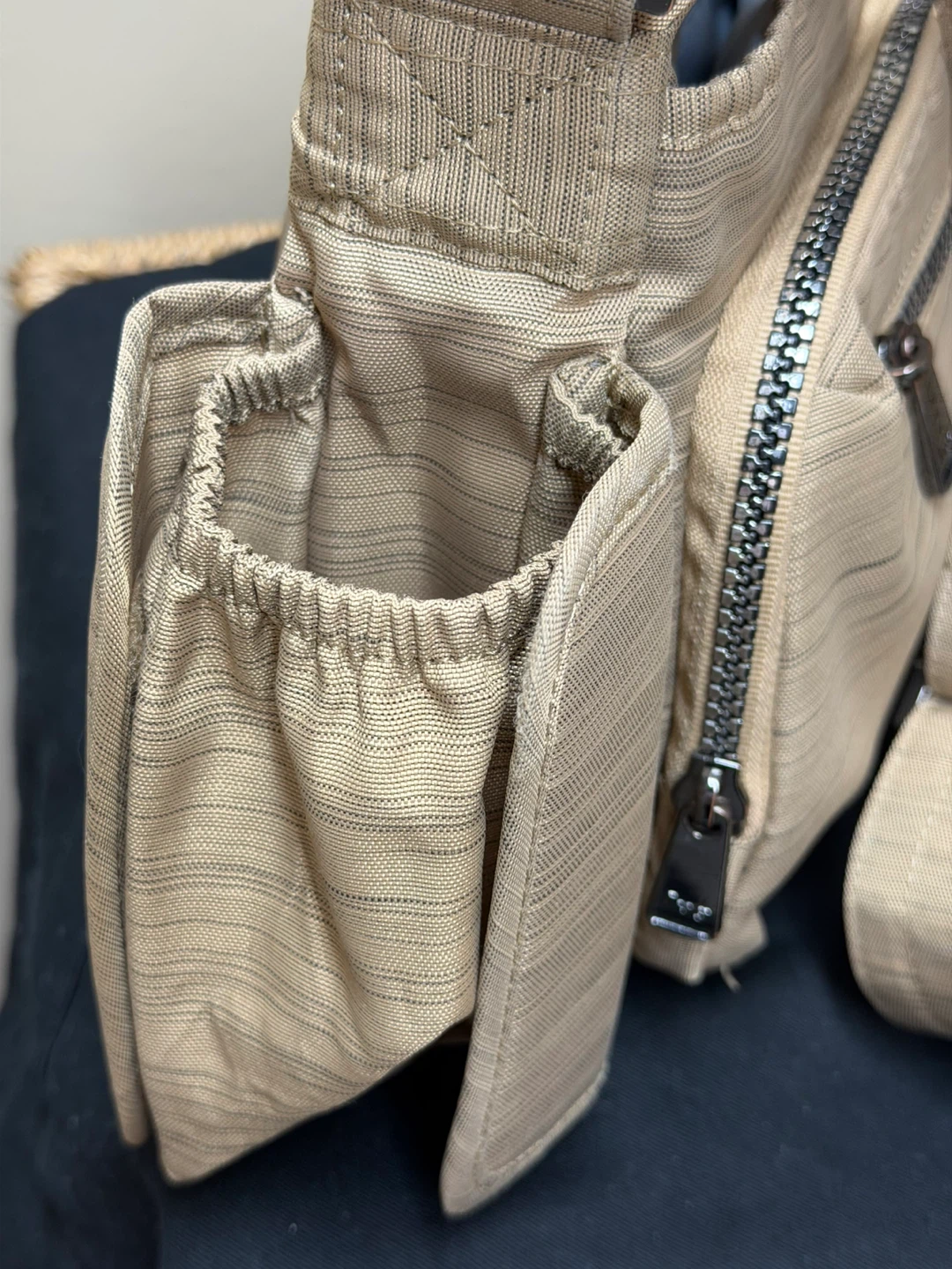 Lug’s Gold Shimmy Crossbody Bag - photo 3