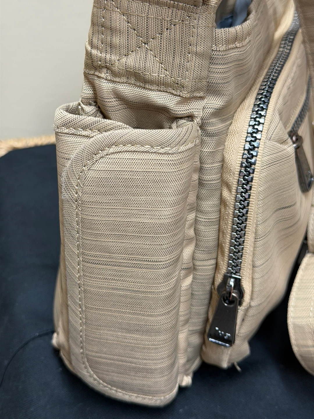 Lug’s Gold Shimmy Crossbody Bag - photo 2