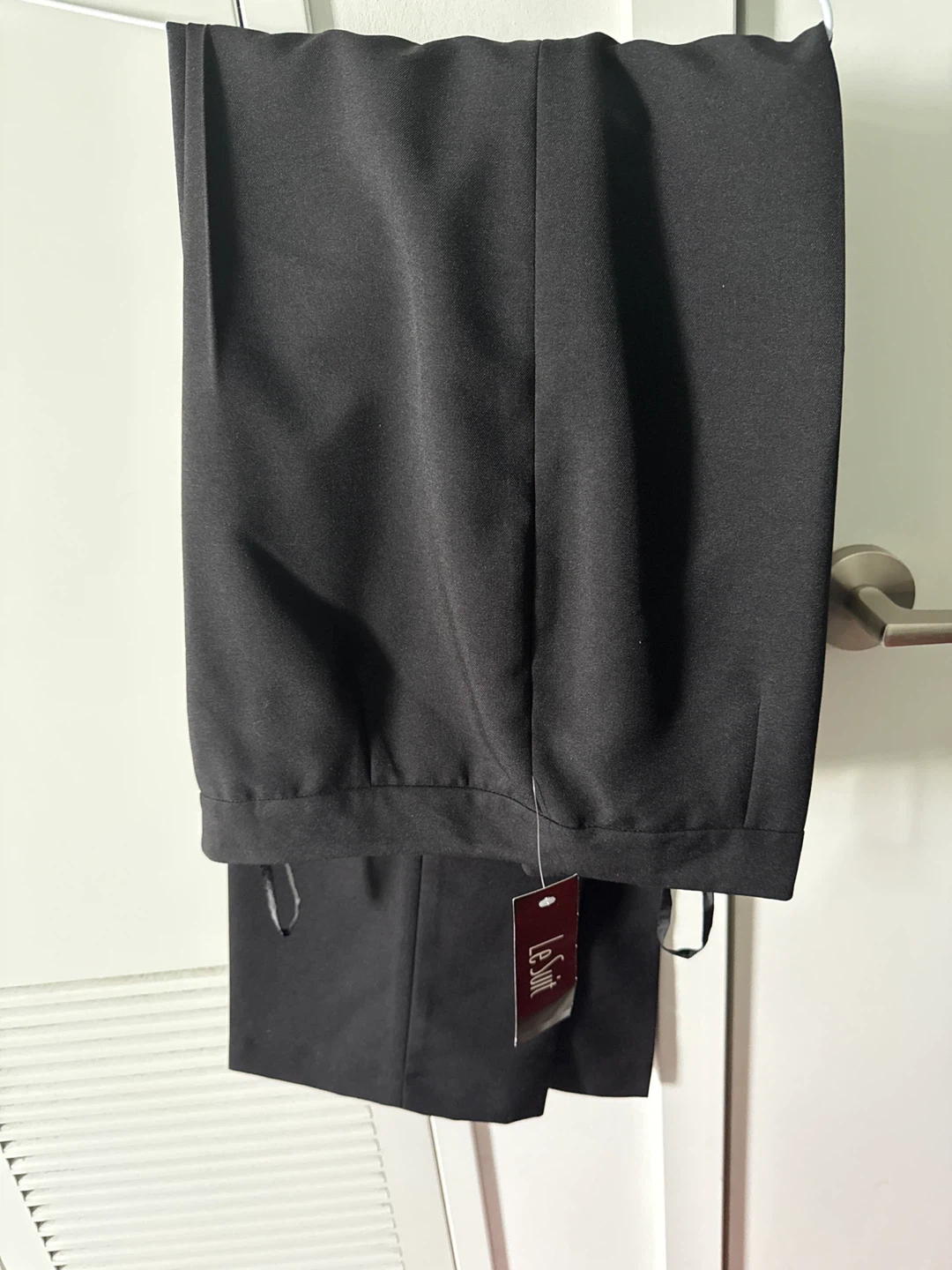 Woman Country Club Black/Ivory Pants - Size US/CA 8
