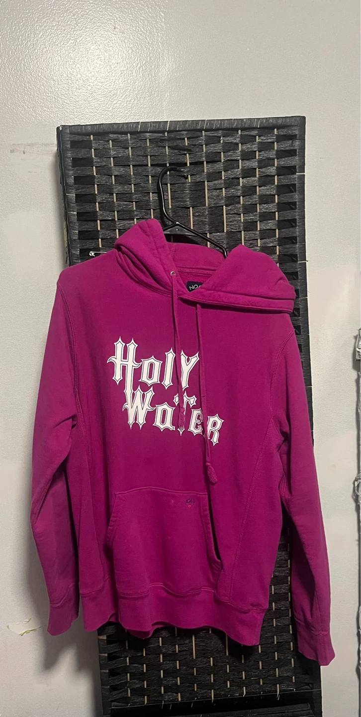 Noah Holy Water Hoodie - Magenta - Size M