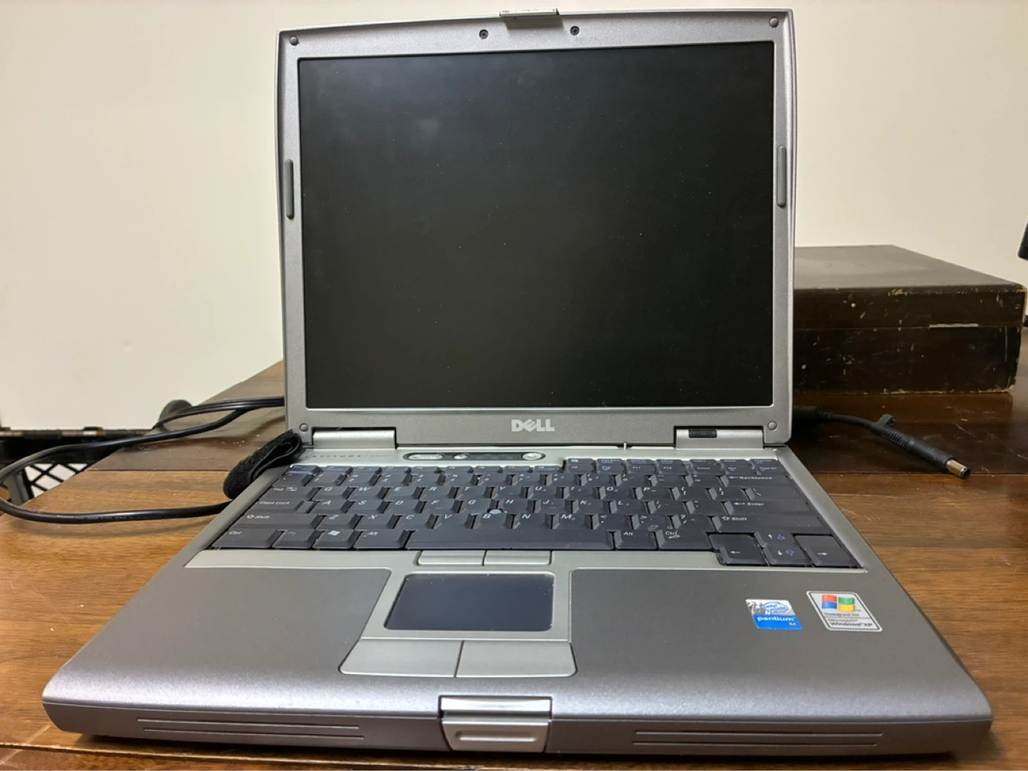 Dell Latitude D610 Laptop - photo 2