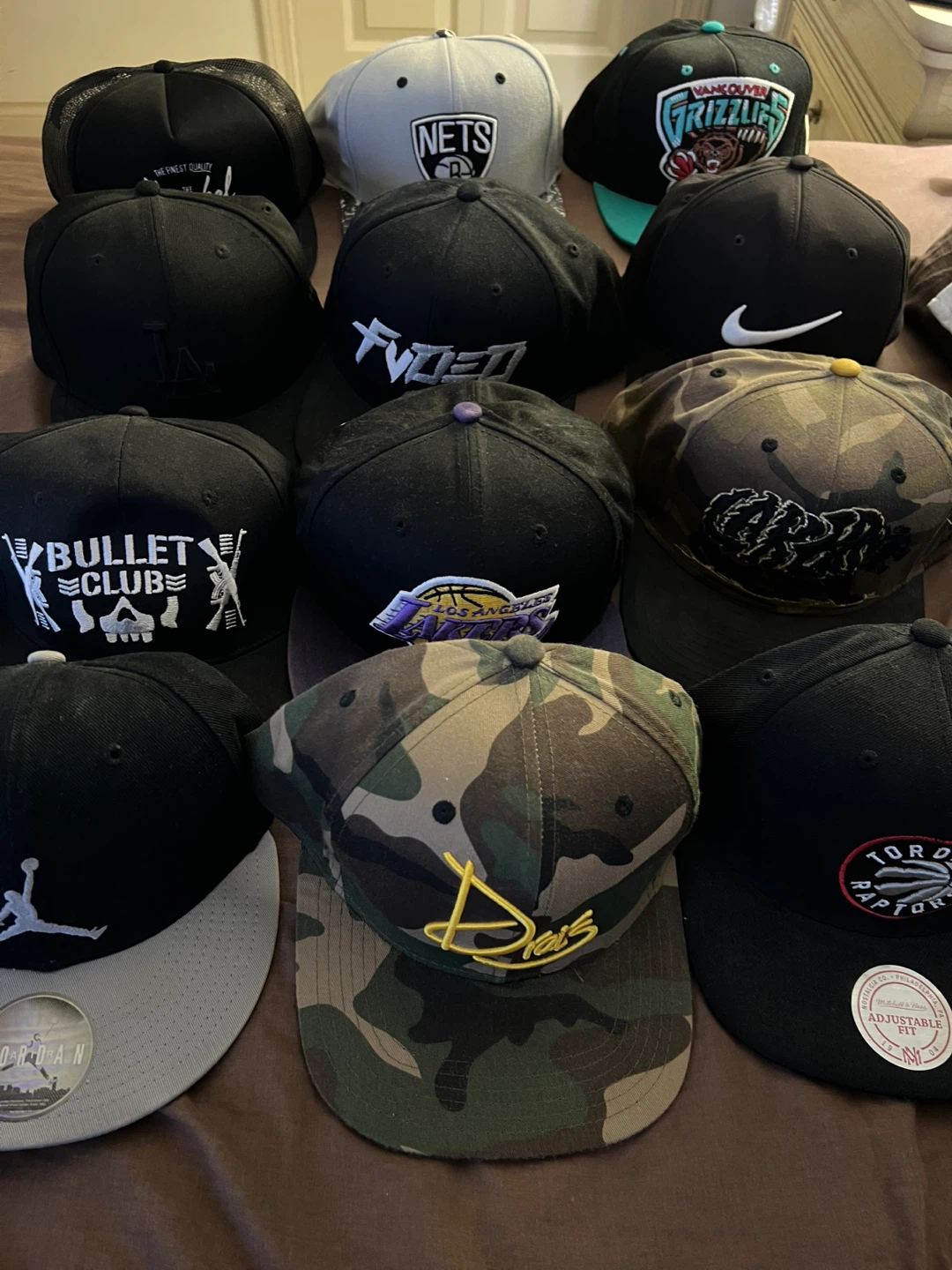 Assorted Snapback Hats - NBA, Sports & More