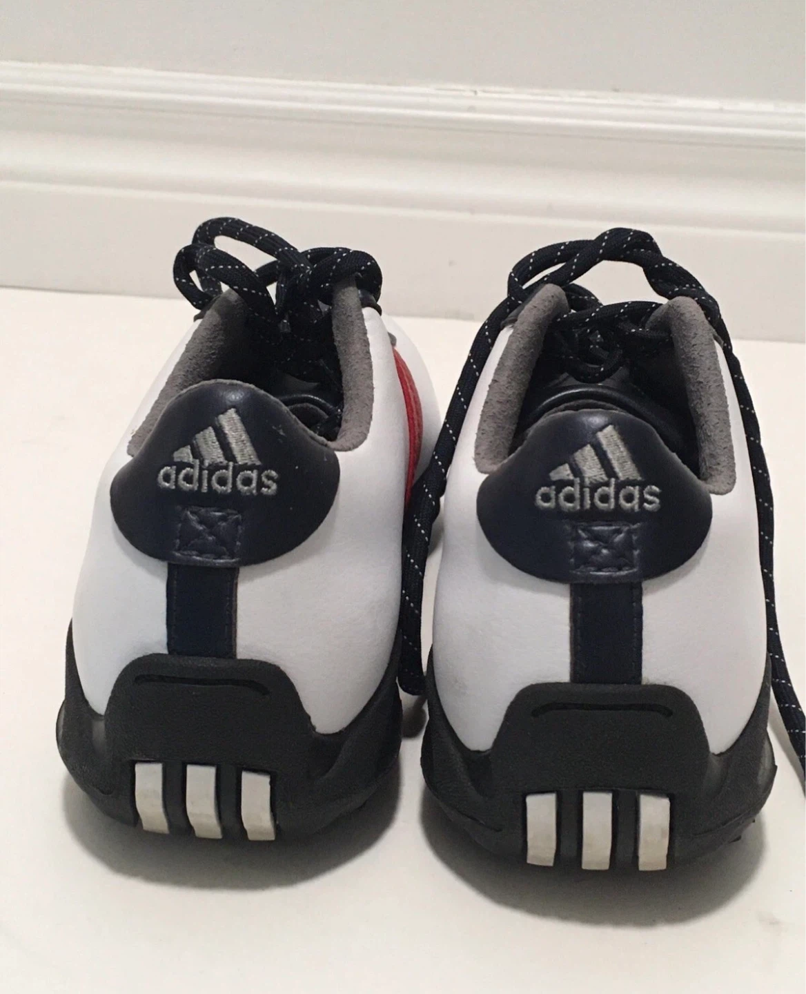 New Adidas Golf Shoes White and red stripes size 5US - photo 4