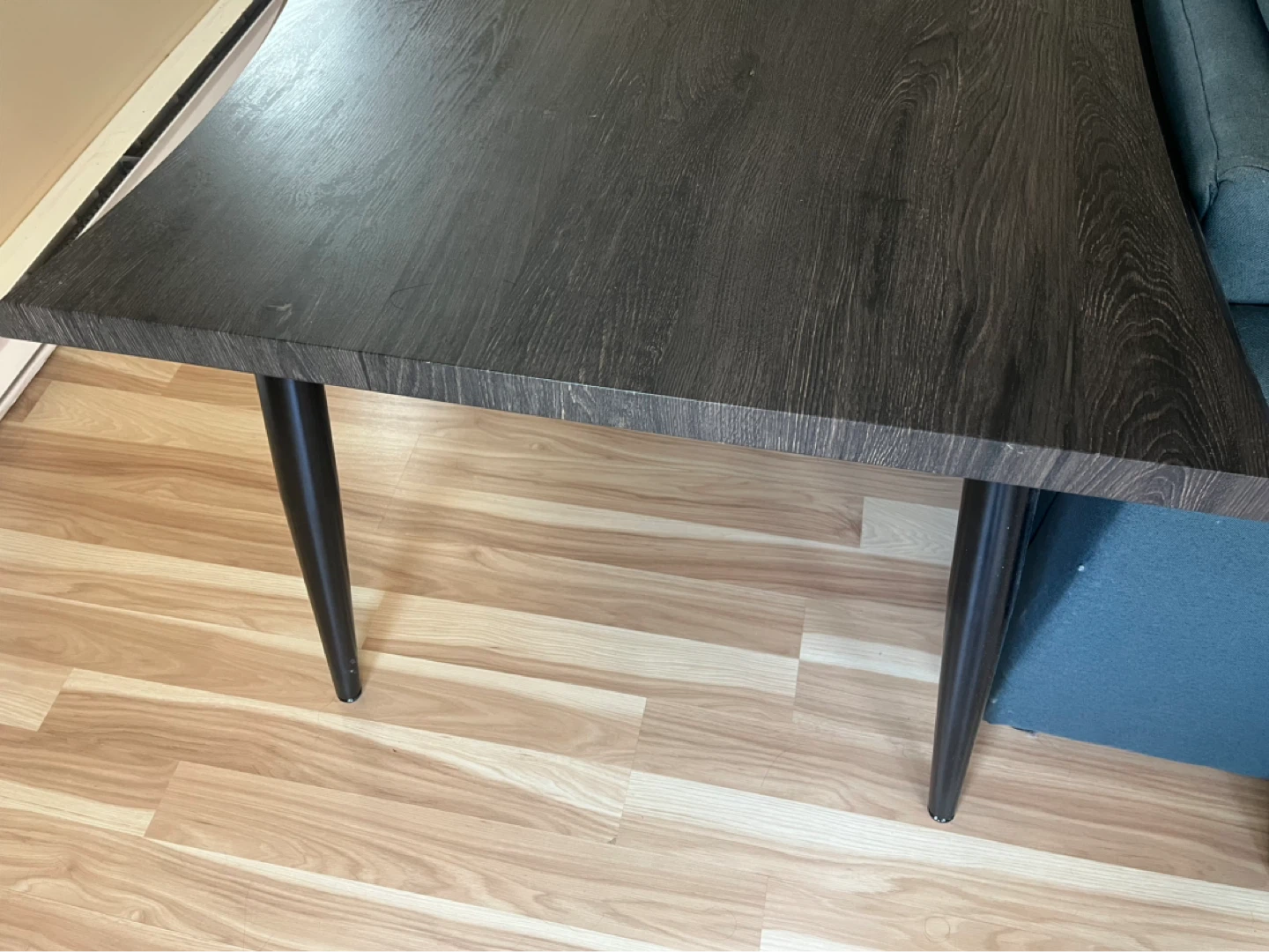 Sturdy Large Table - Easy to Assemble - photo 3