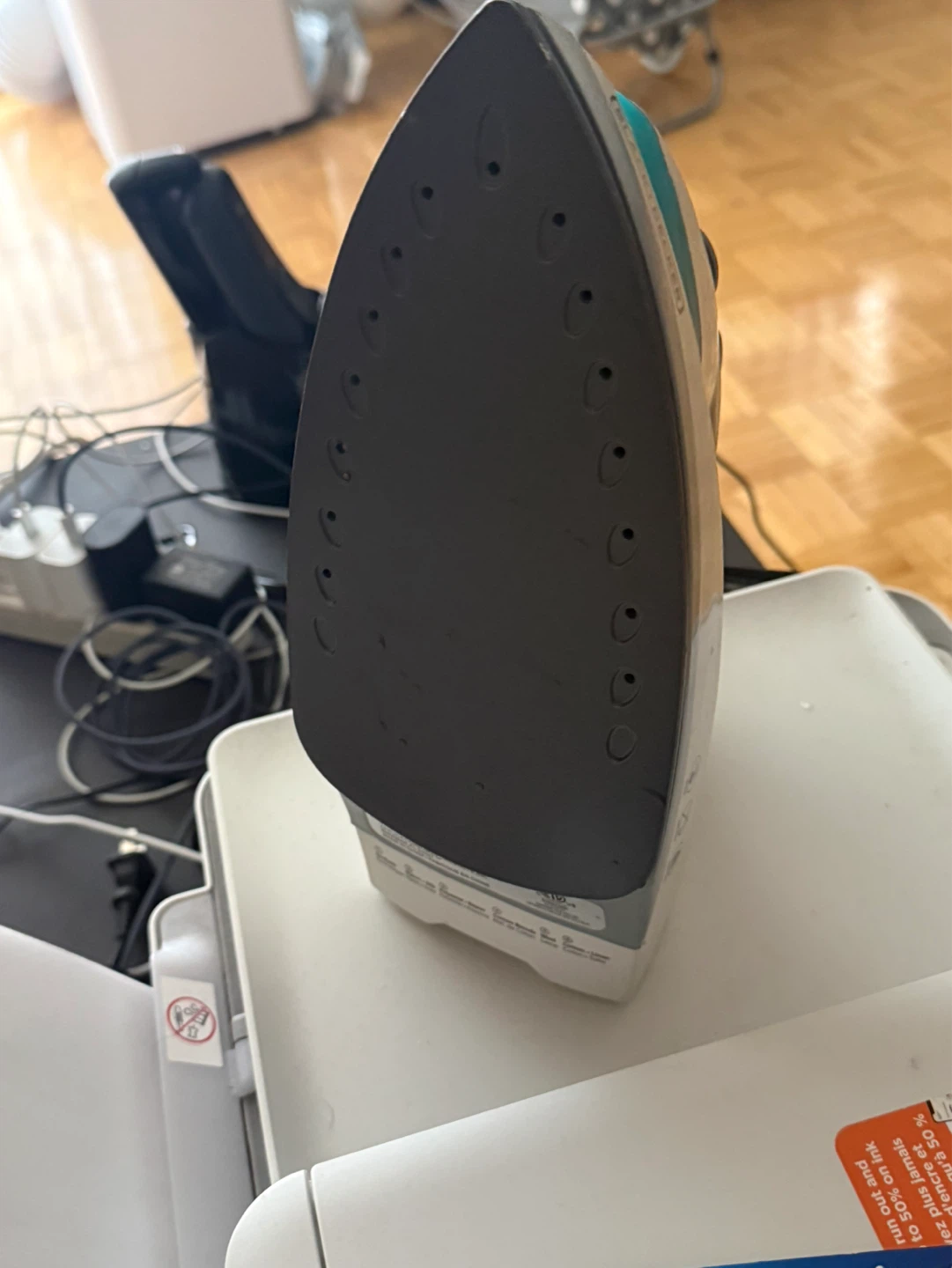 Black+Decker Steam Iron - photo 4