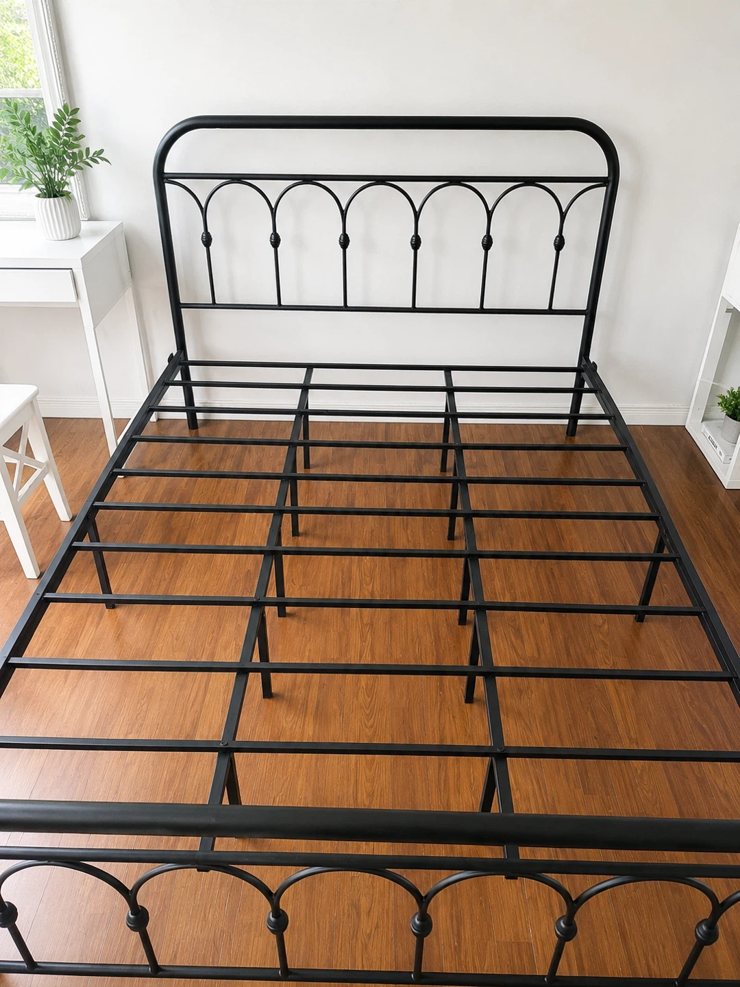 Black Metal Bed Frame Queen Size