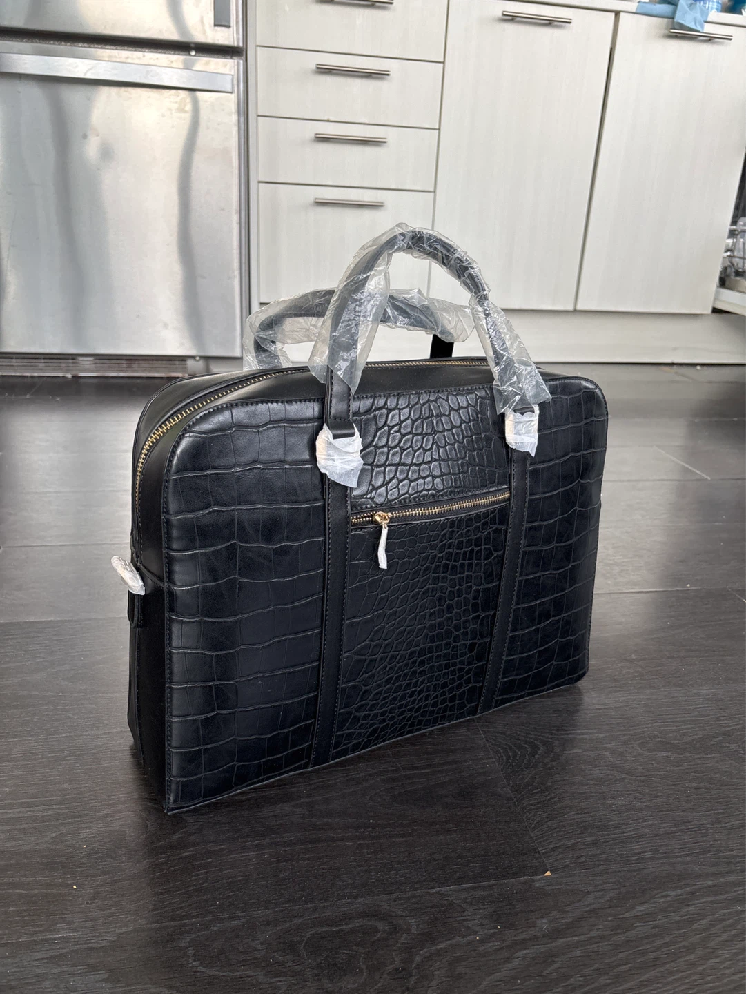 2x Brand-New Black Croc-Embossed Briefcase - photo 2