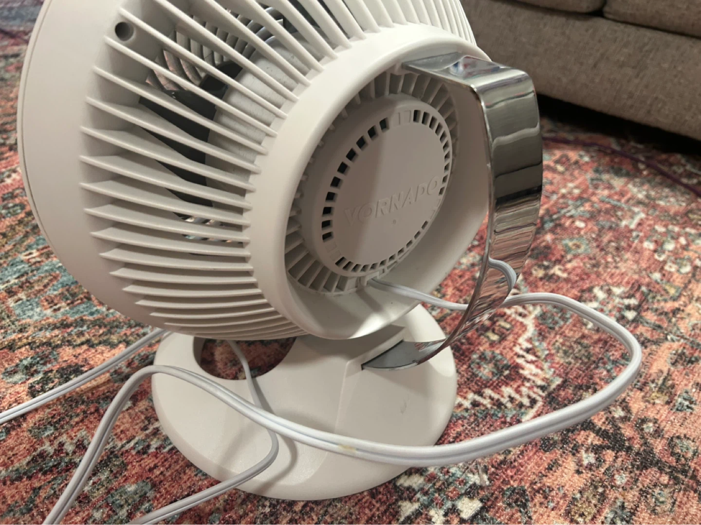 Vornado 560 4 Speed Medium Floor Fan - photo 5