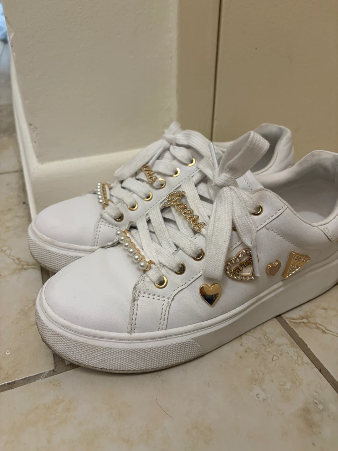 Guess Sneakers with Charms - 7.5 - photo 4