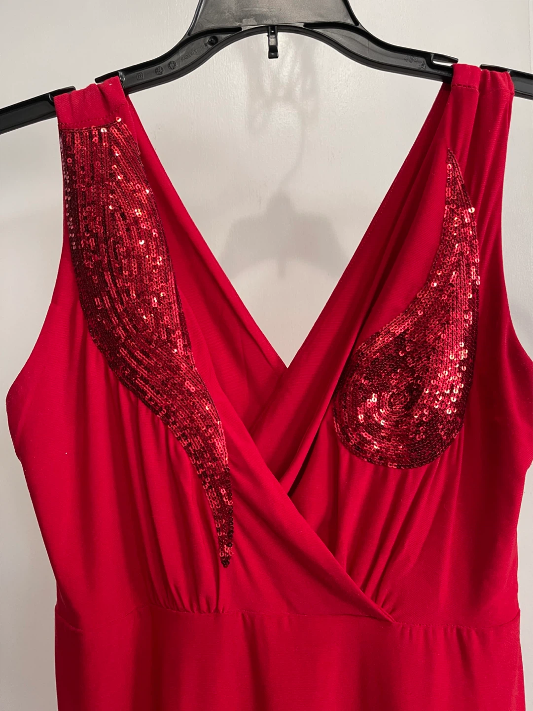 Nadia Campione Red Sequin Embellished V-Neck Maxi Dress