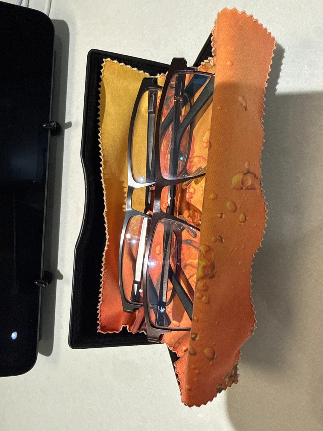 Men’s readers 2 pair +1.00
