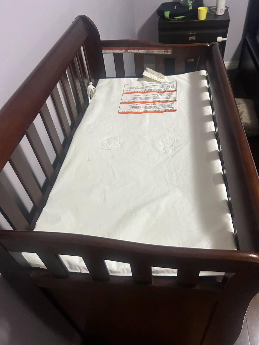 Wooden Baby Crib and Dresser Set - photo 2