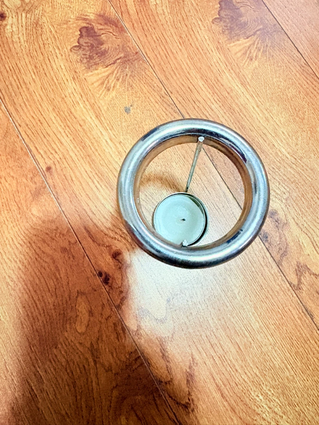 Silver Tone Metal Tea Light Candle Holder - photo 3