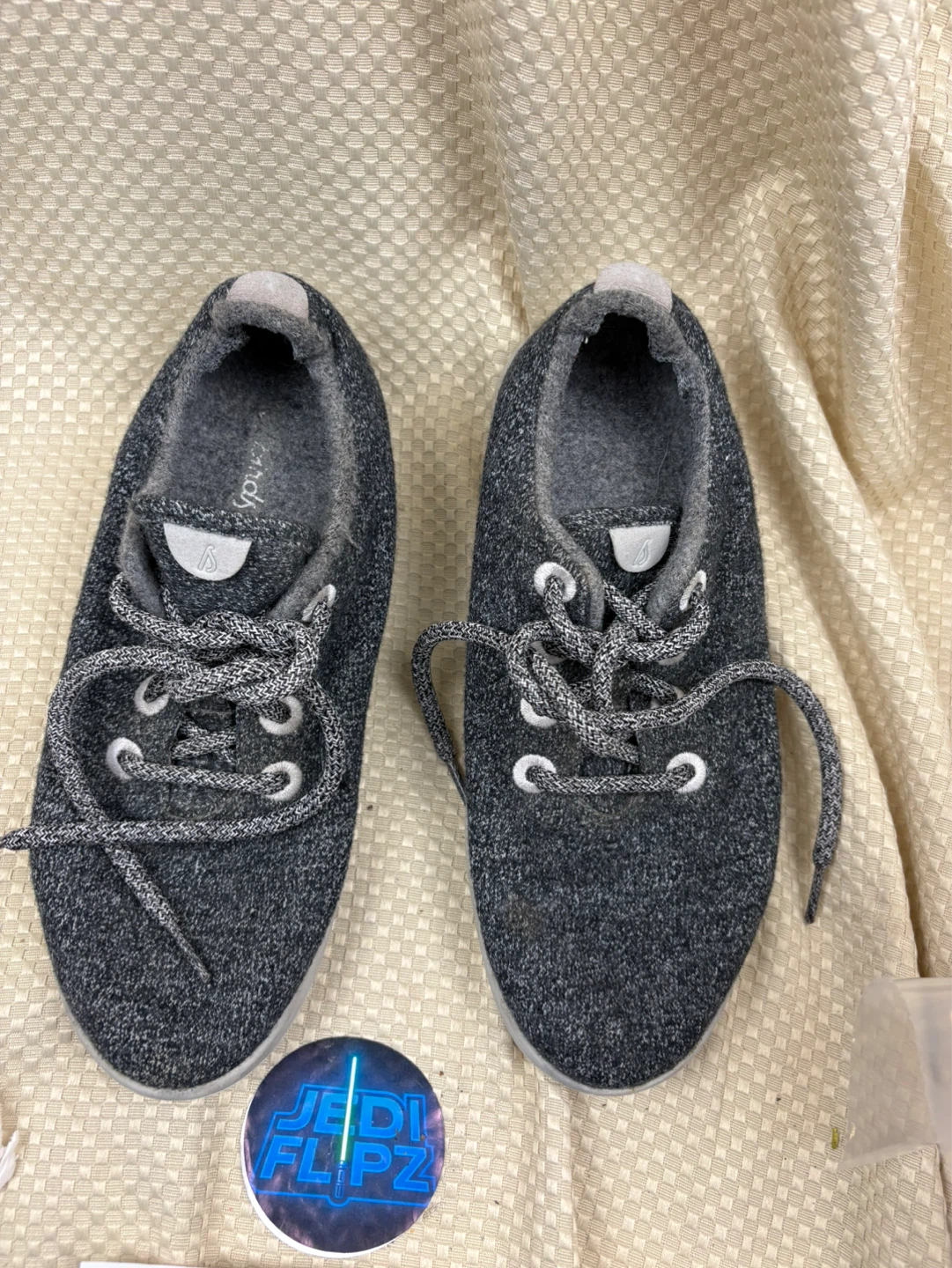 Allbirds Wool Runners Grey Sneakers size 7 - photo 3