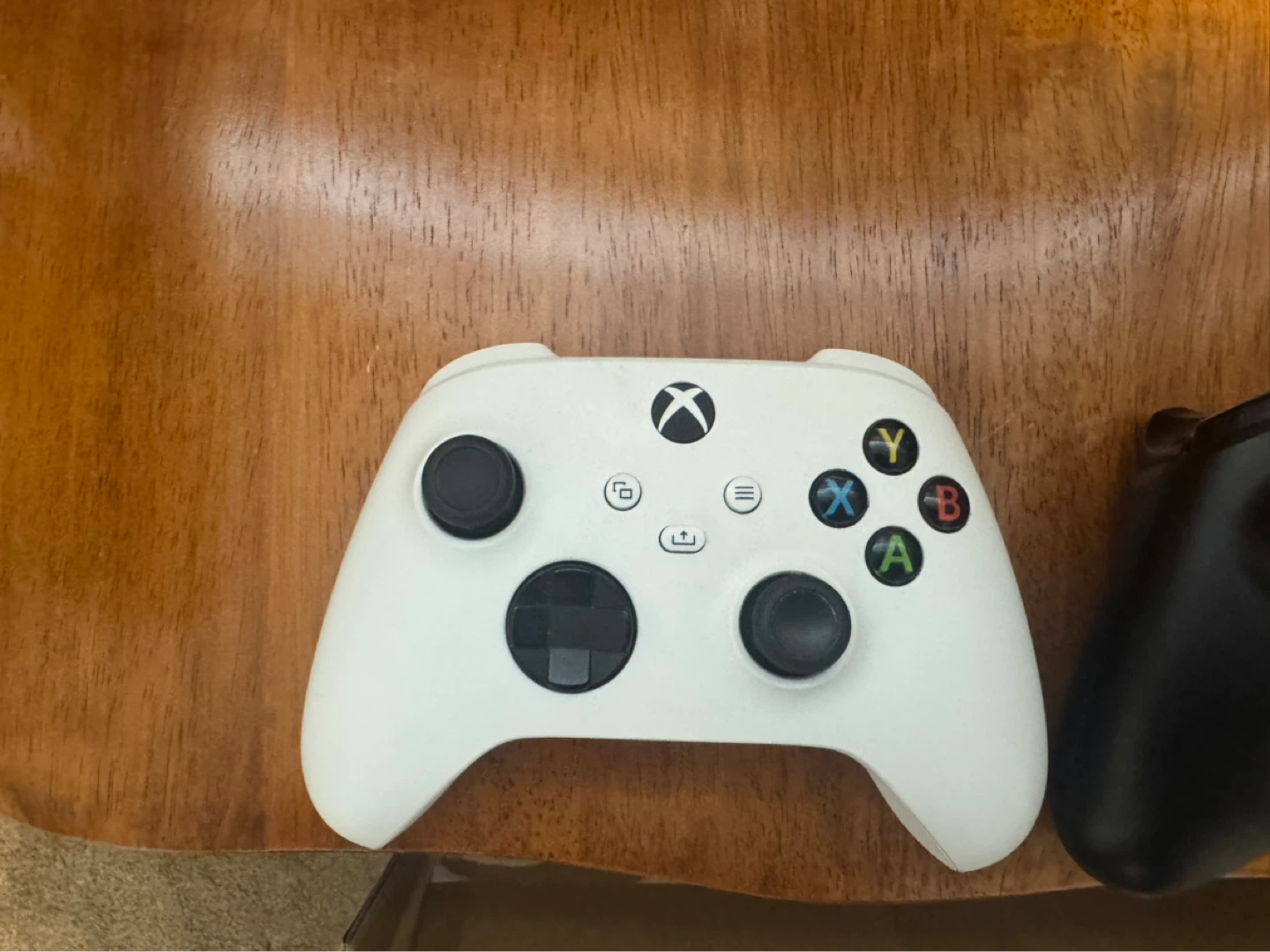 Xbox One Controllers $25 each - photo 2