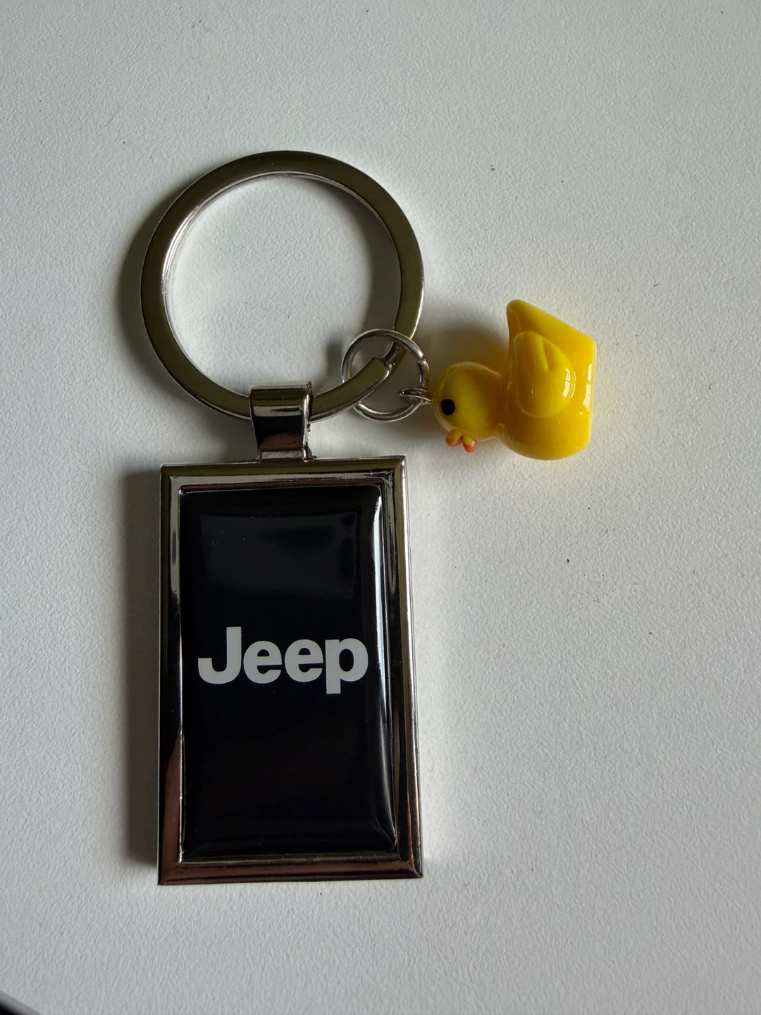 Jeep keychain with yellow duck