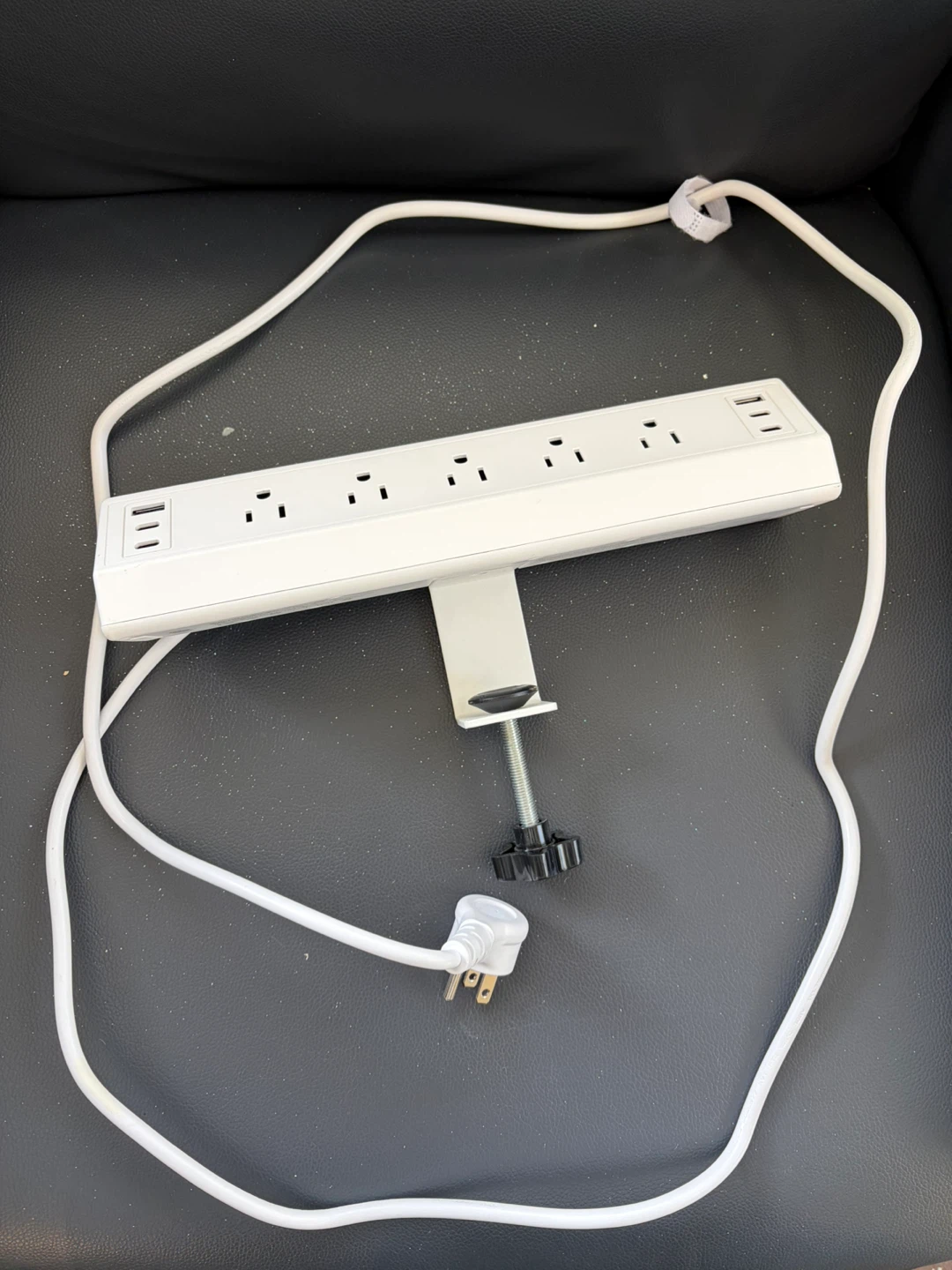 White Power Strip with 5 Outlets and 2 USB-C Ports - photo 3