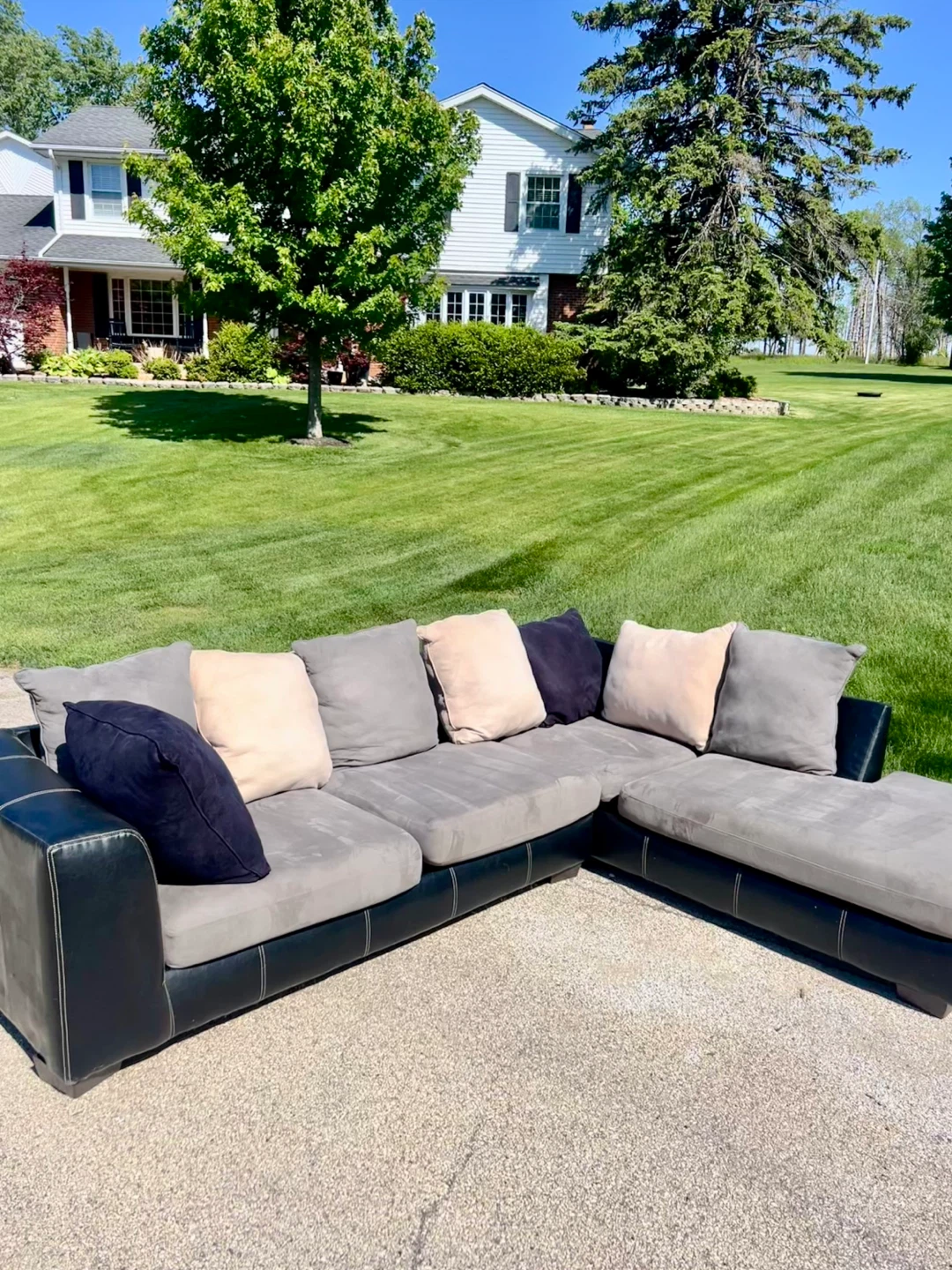 Gray Sectional Sofa with Chaise - photo 3