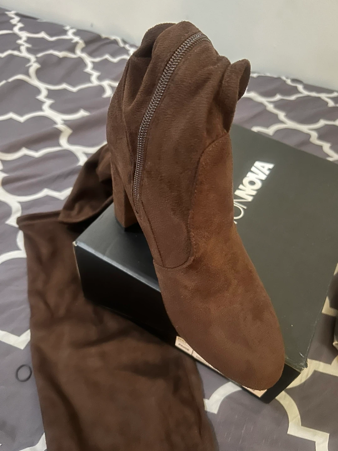 Fashion Nova "Paige" Over-the-Knee Boots Chocolate Suede Size 9
