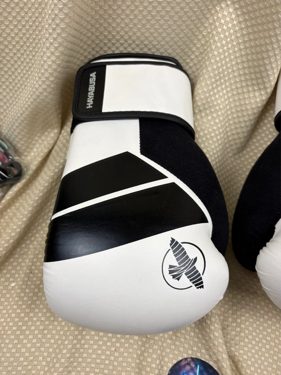 Hayabusa S4 Boxing Gloves - Size S - photo 4