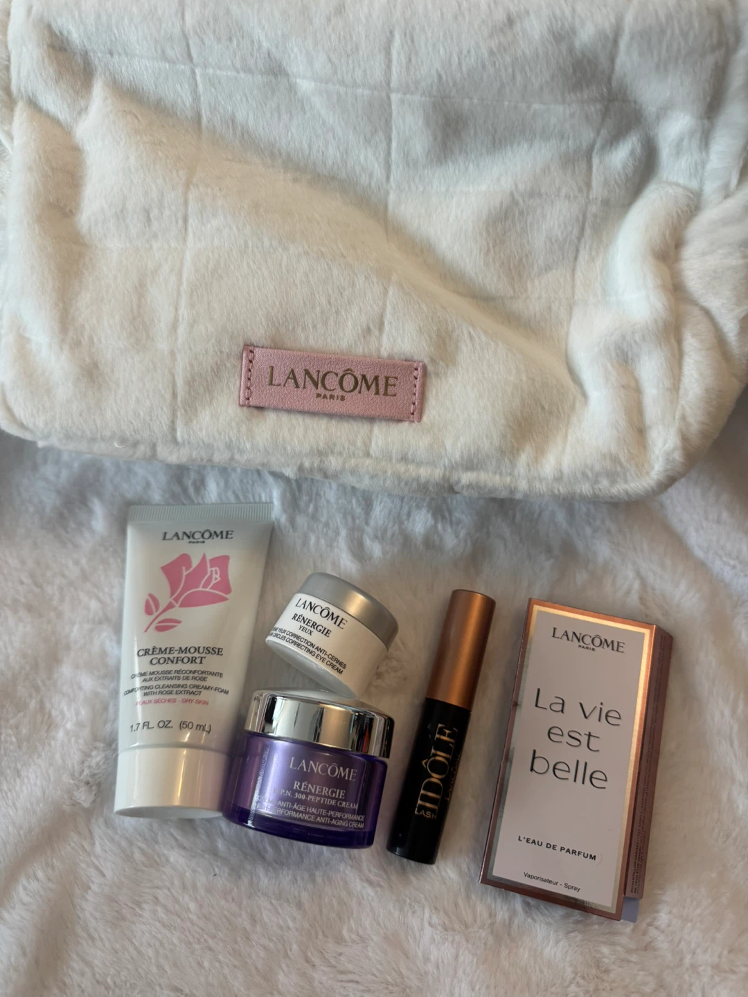 Lancôme La Vie Est Belle Perfume Set with Skincare and Mascara
