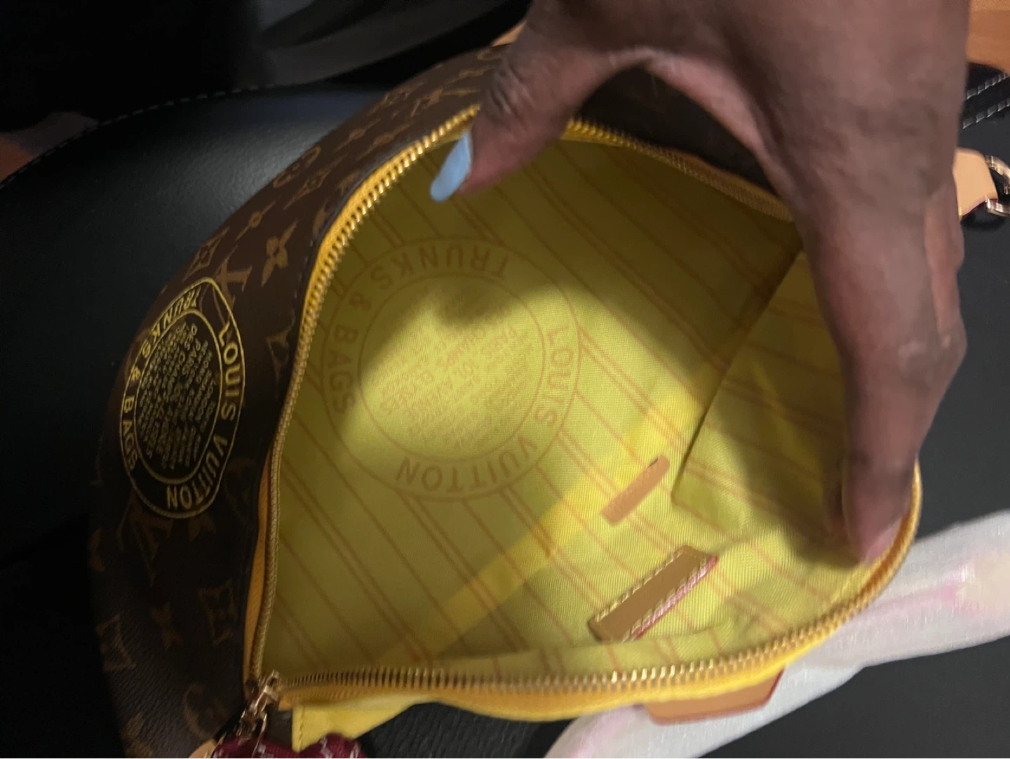 Louis Vuitton Monogram Bumbag Yellow - photo 3