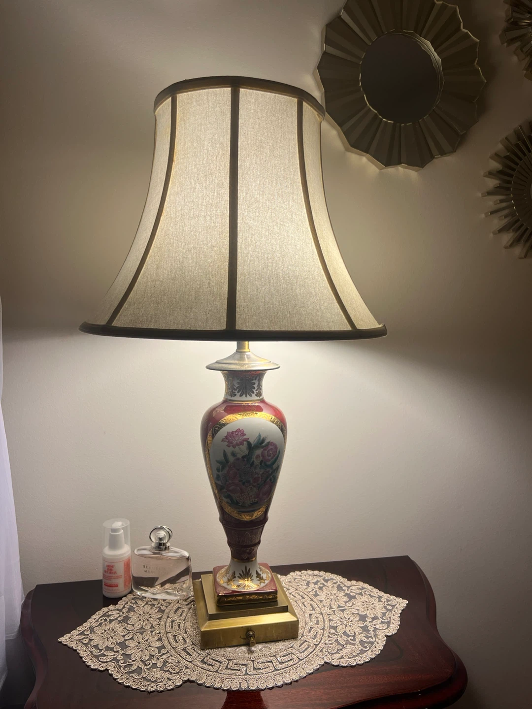 Decorative Floral Table Lamp