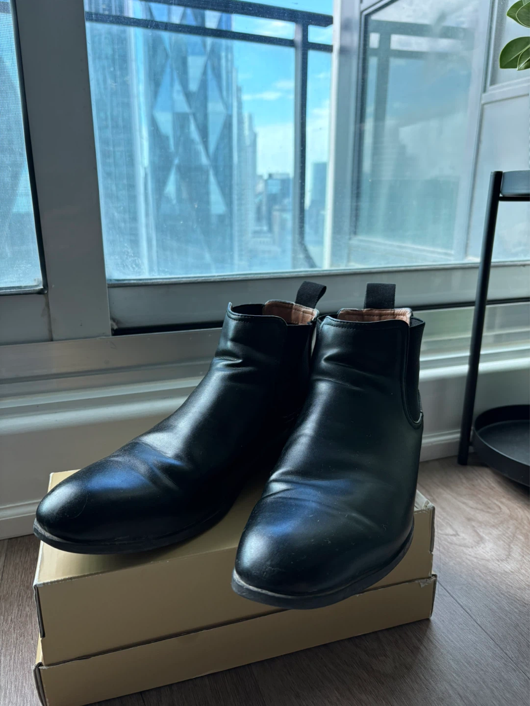 H&M Black Chelsea Boots - Size 7 Men’s