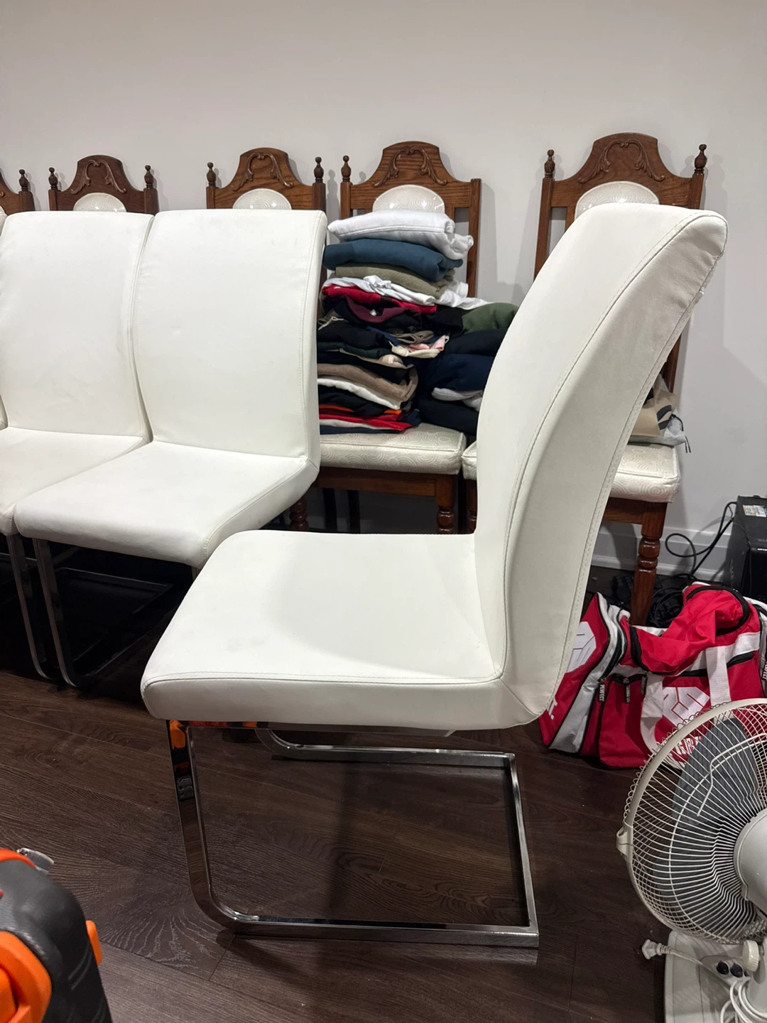 Set of 4 White Faux Leather Dining Chairs - photo 3