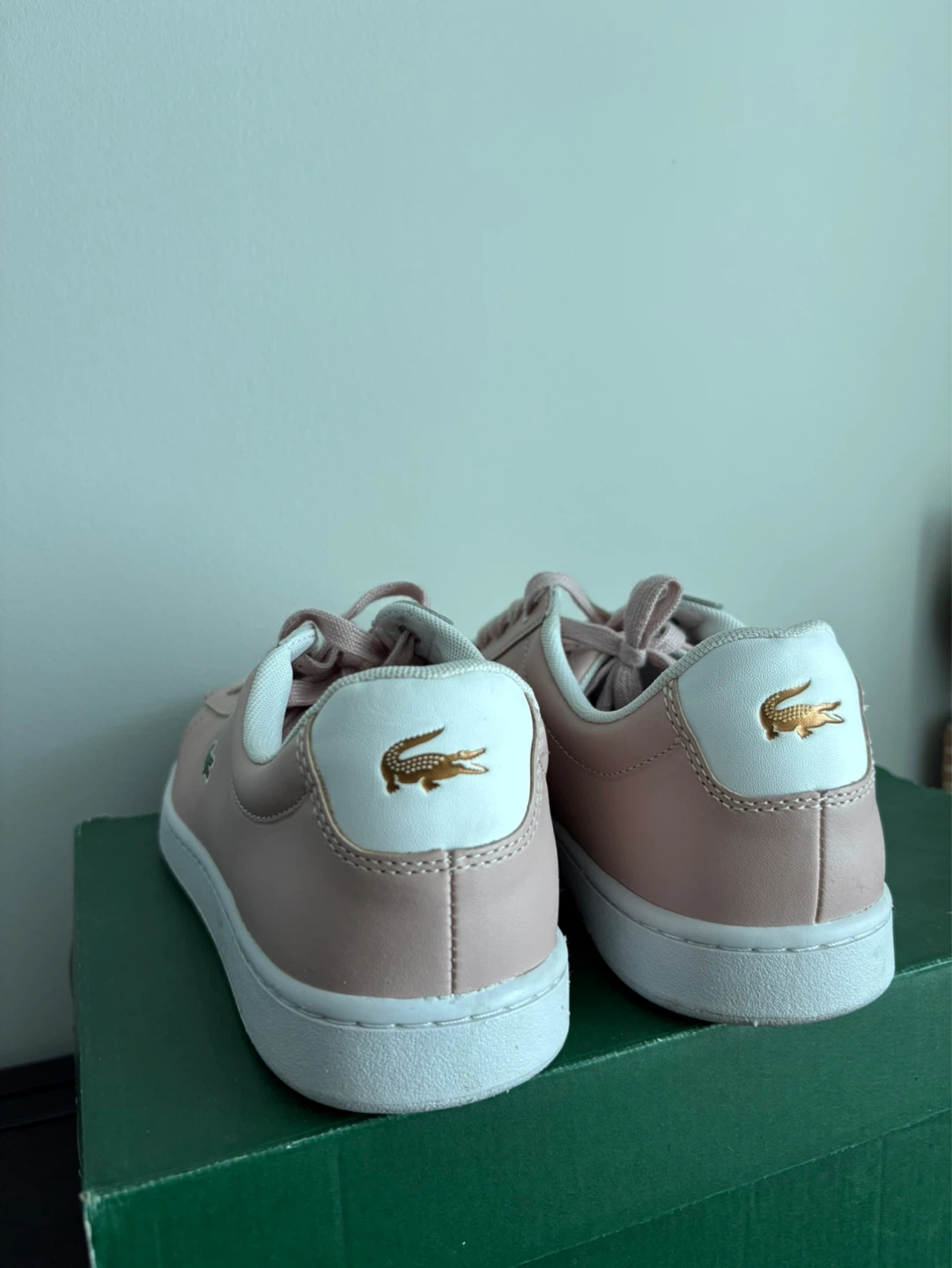 Lacoste Pink Leather Sneakers - Size 7.5 - photo 3