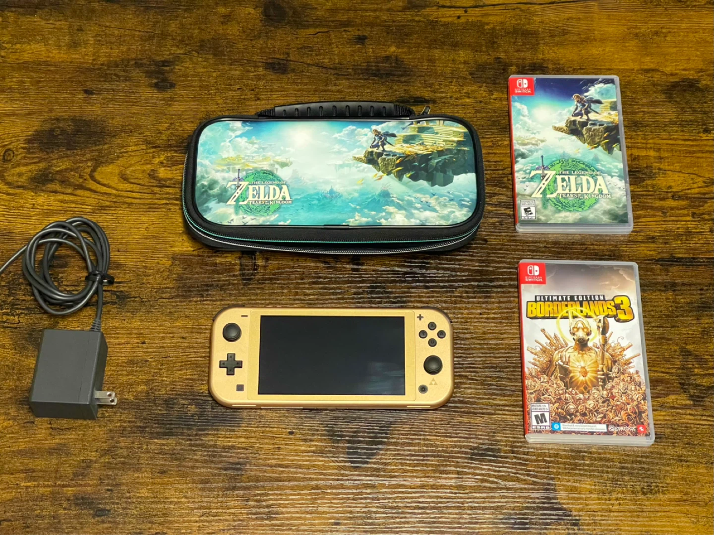 bundle: Nintendo Switch Lite (Hyrule Edition GOLD) - photo 2