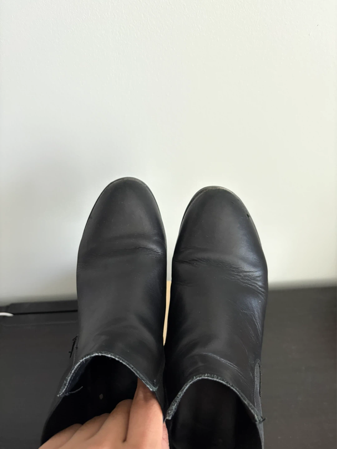 Black Chelsea Boots - Size US 7.5 - photo 5