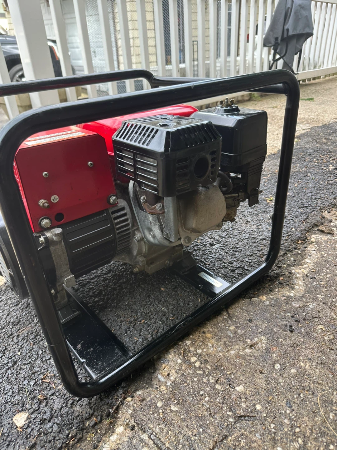 Honda EG2500 Generator - photo 5