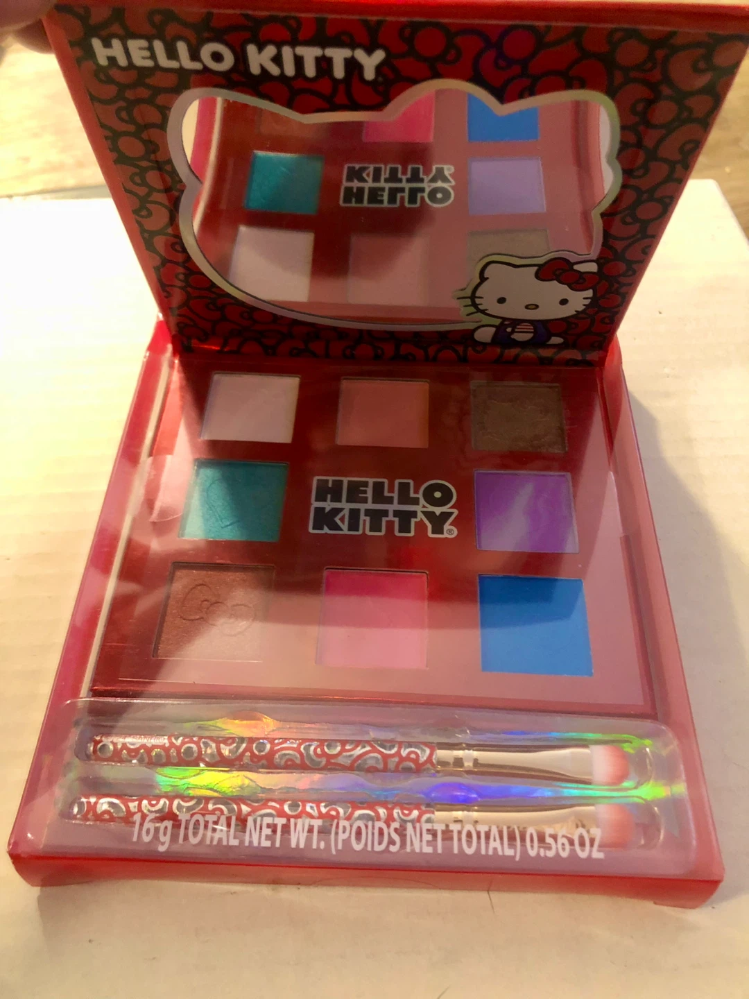 Hello Kitty Eyeshadow Palette with Brushes - photo 2