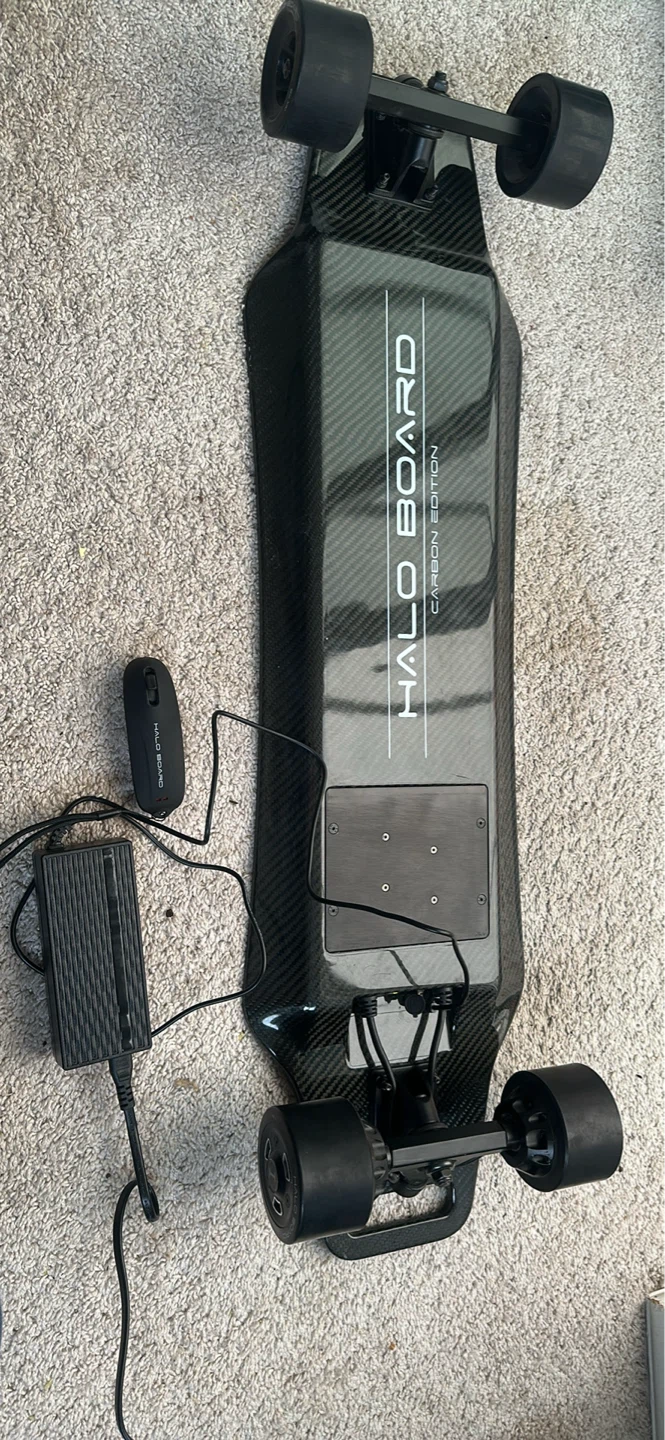 Read description- Halo Board Carbon Edition Electric Skateboard - photo 2