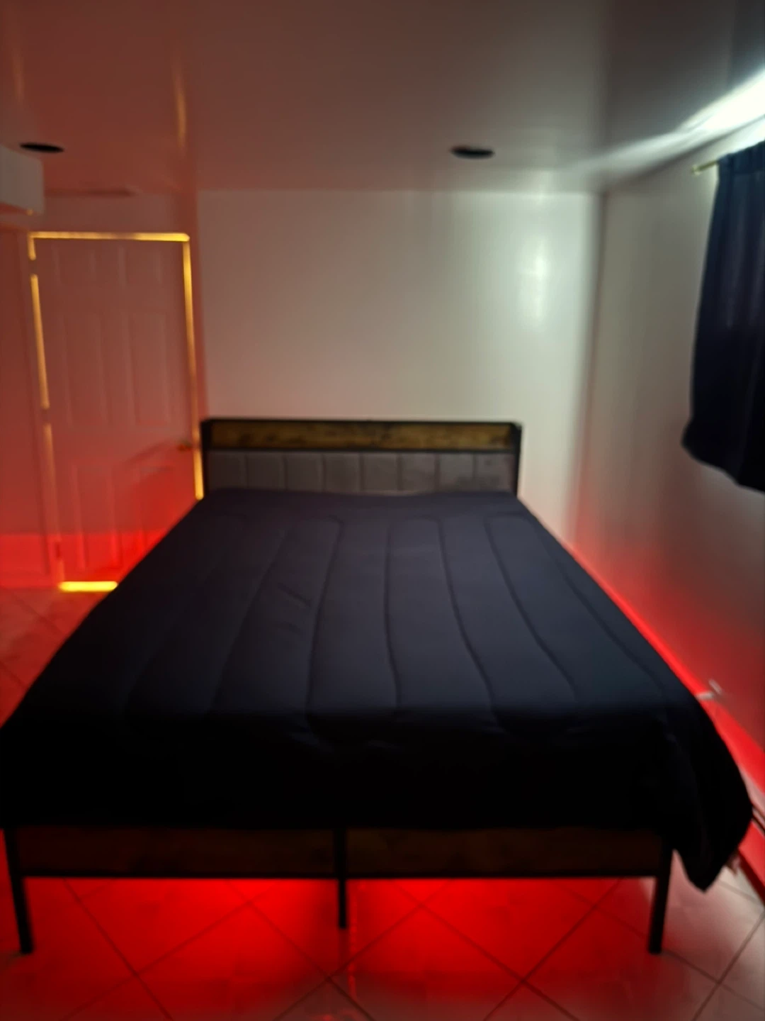 Modern Queen Bed Frame with Mattress, USB Ports & LED Lights - photo 3