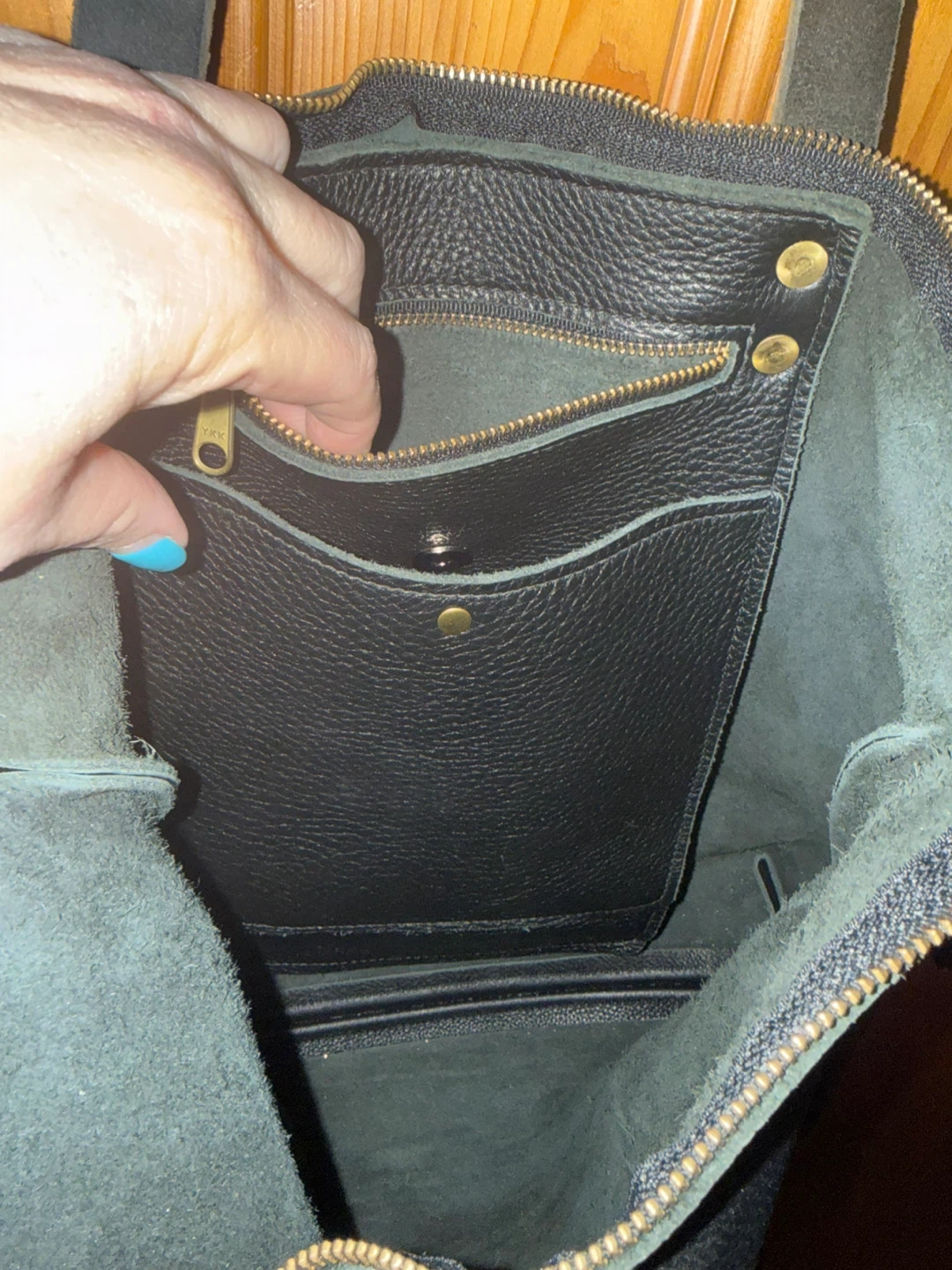 Lifetime leather company tote - photo 5