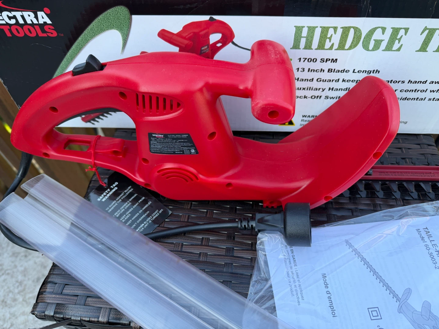 New in Box Spectra Tools 13-inch Hedge Trimmer - photo 2