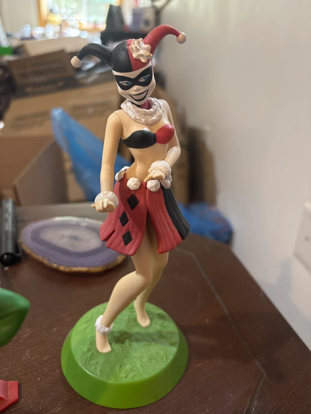 Harley Quinn Figurine - photo 2