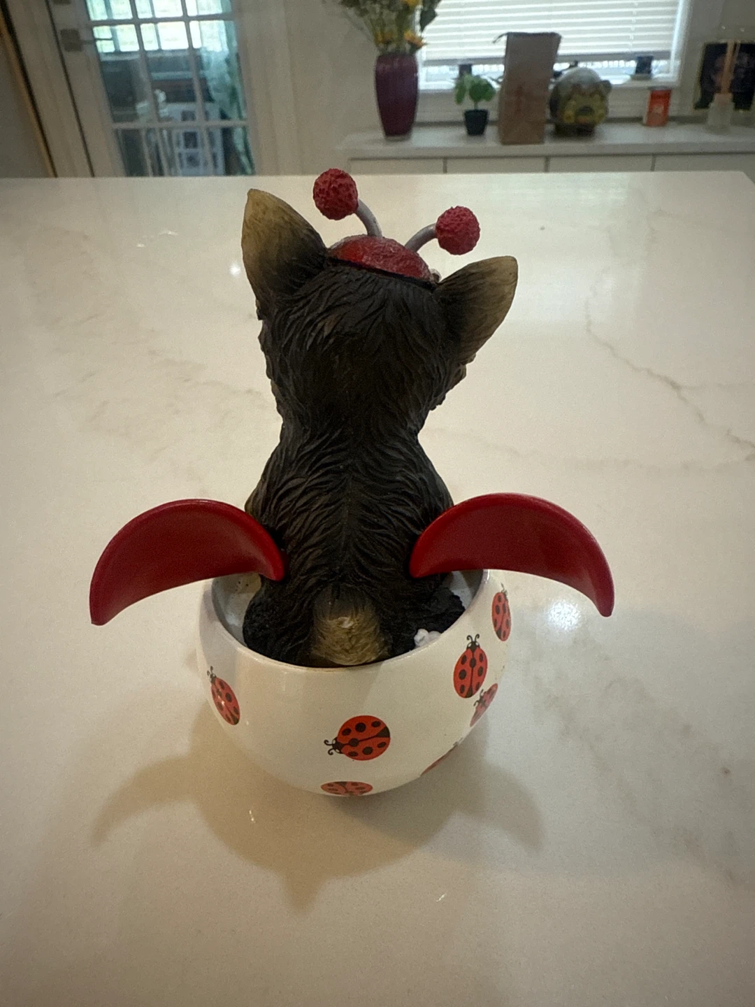 Yorkie Dog in Ladybug Cup Figurine - photo 2