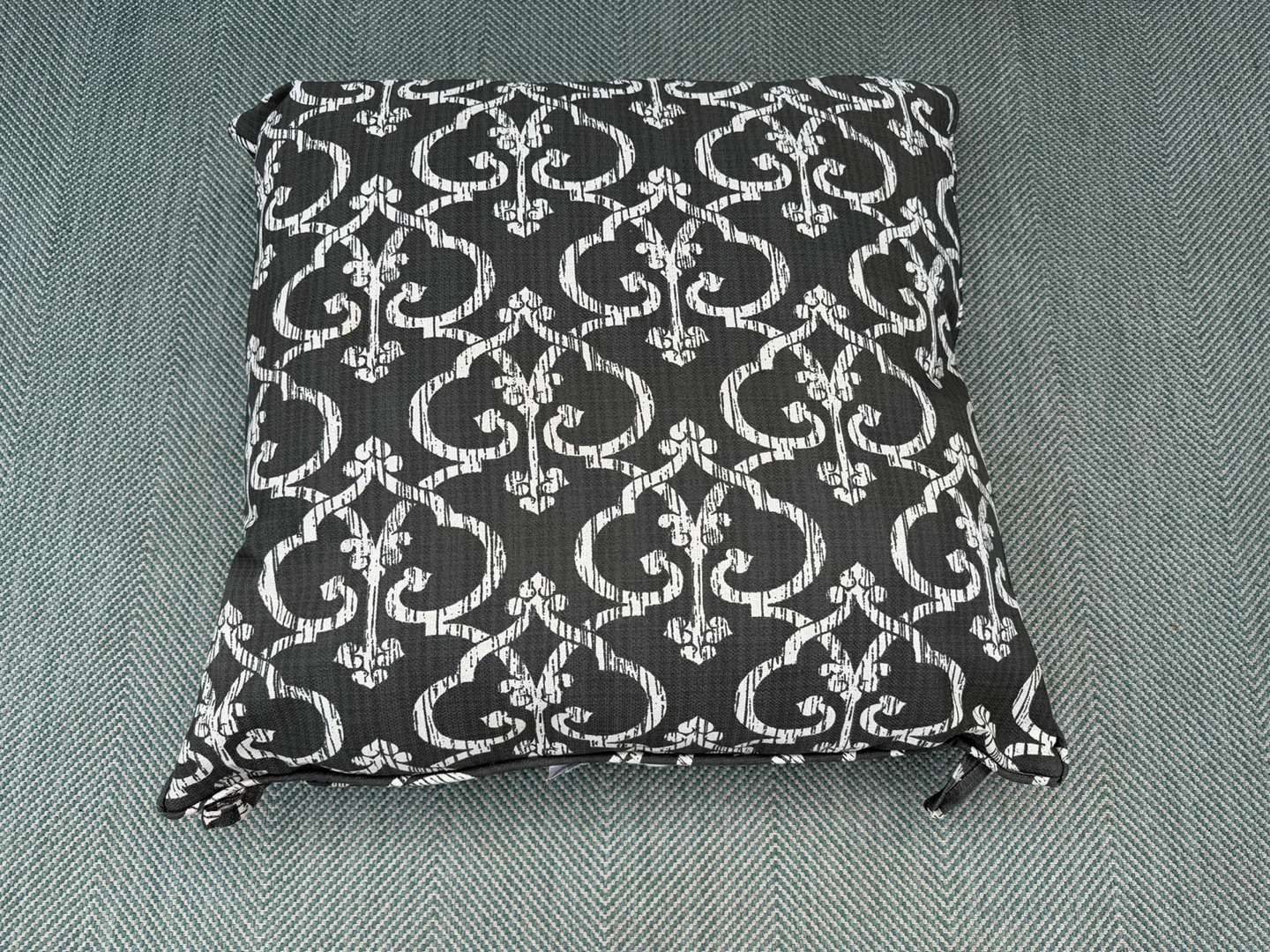 Decorative Throw Pillow - Black and White Damask Pattern