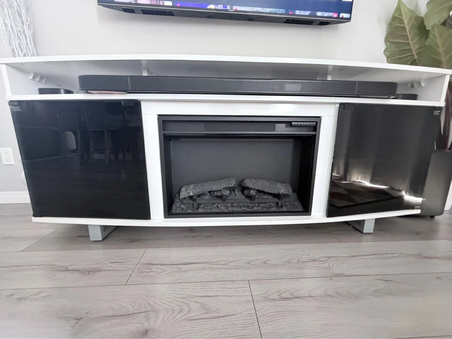 72" TV Stand with Electric Fireplace White gloss finish