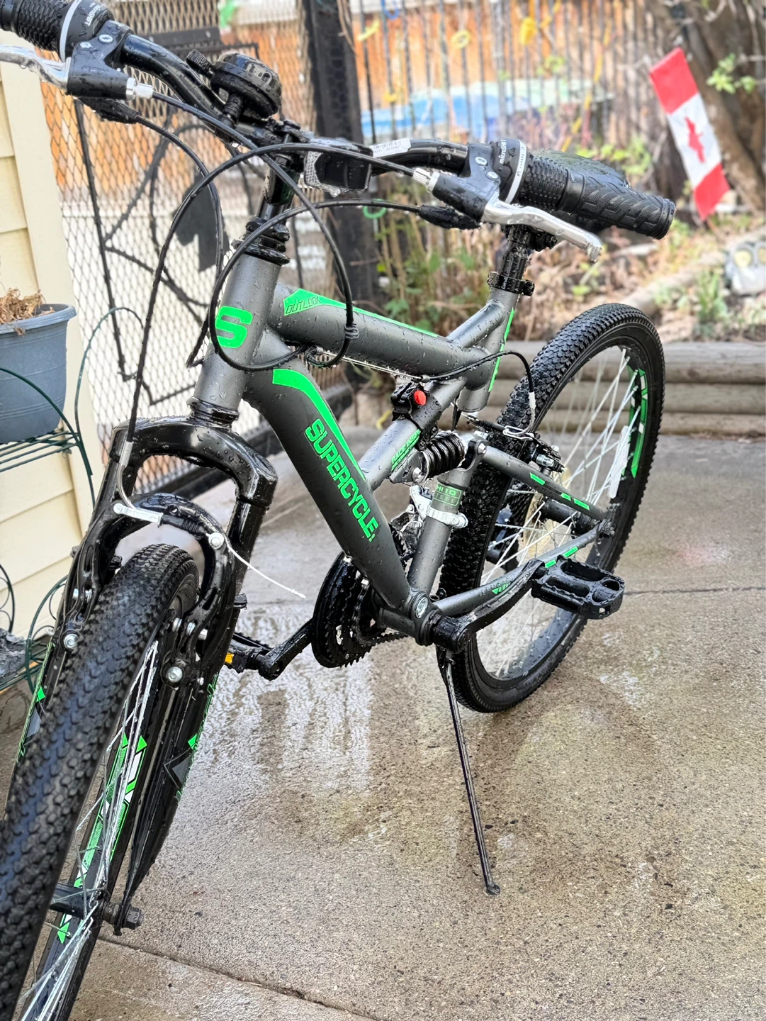 Supercycle Outlook Youth Dual-Suspension Mountain Bike,