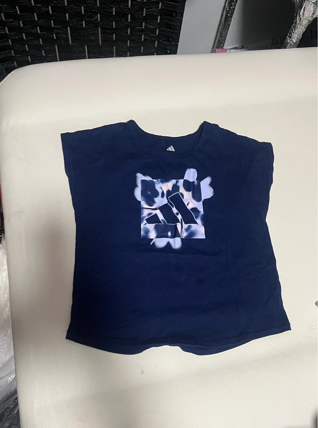 Adidas Youth T-Shirt Size 5 - photo 2
