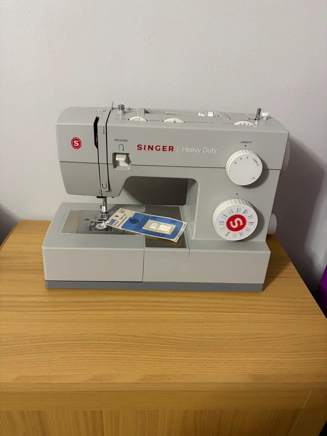 Singer Heavy Duty Sewing Machine - photo 2