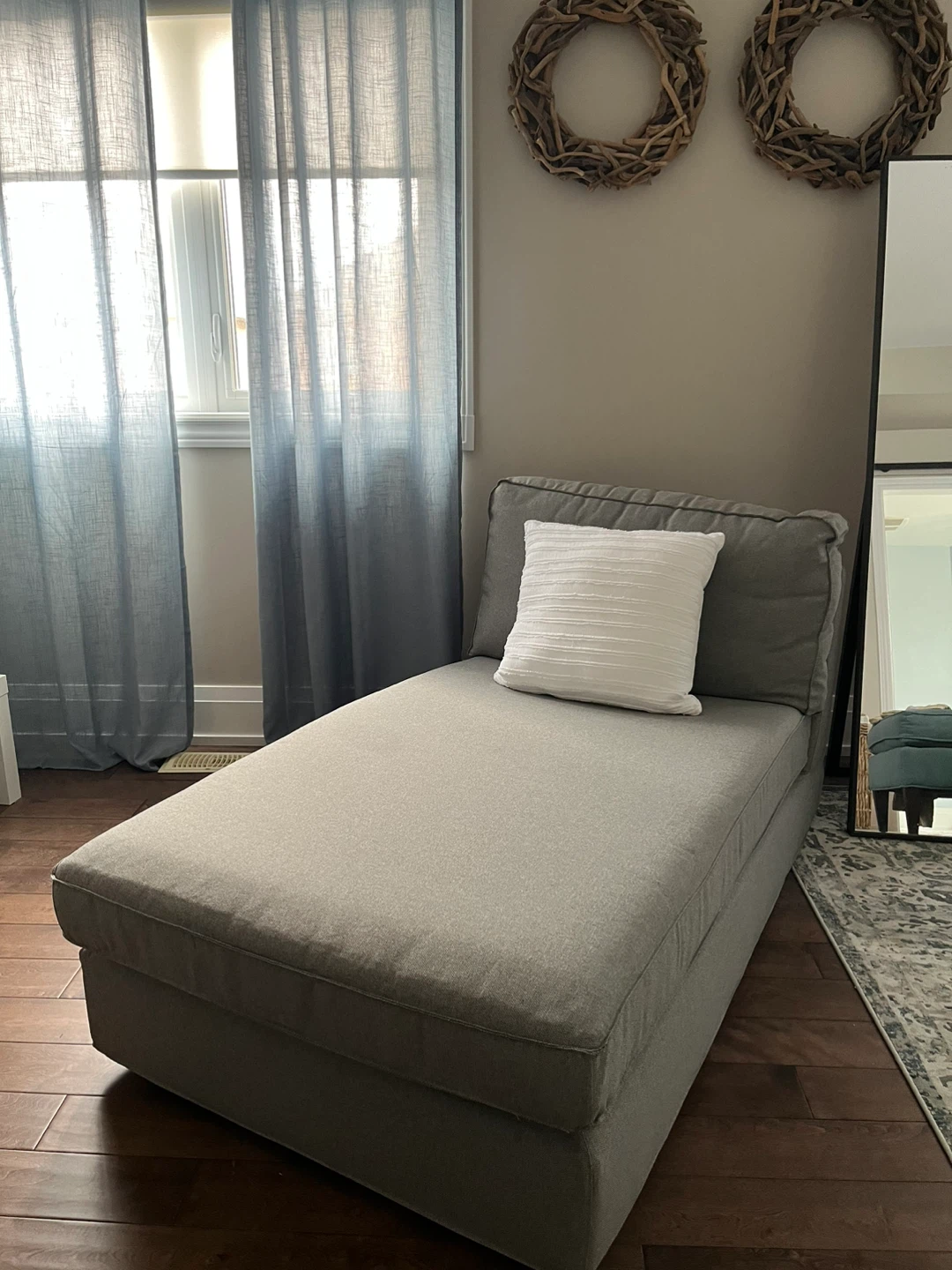 Grey 2-Seater Sofa with Chaise Lounge - photo 3