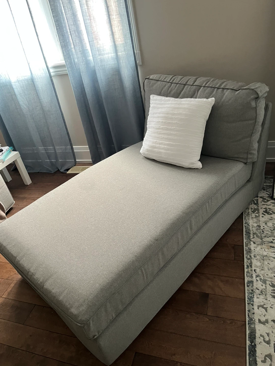 Grey 2-Seater Sofa with Chaise Lounge - photo 4