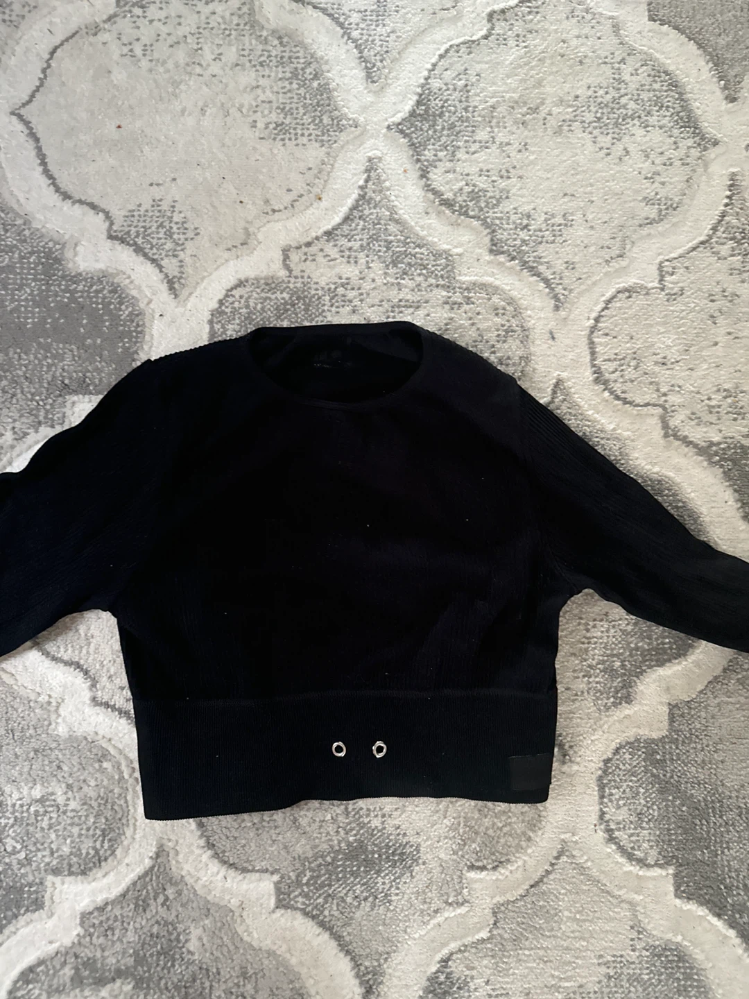 Black Ribbed Cropped Long Sleeve Top - photo 2