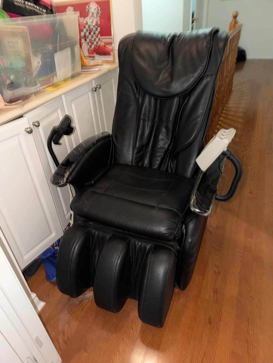 Black Leather Massage Chair - photo 2